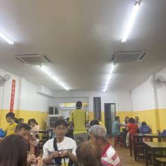 Kam Long Ah Zai Curry Fish Head User Photo