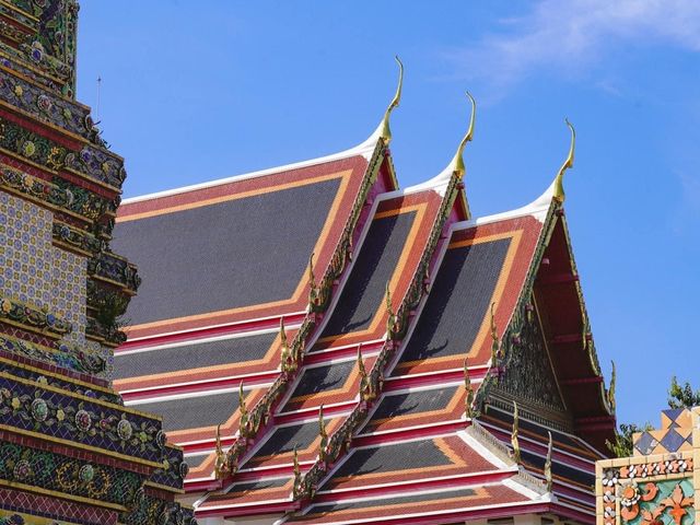 ไหว้พระขอพร เสริมความปัง วัดพระเชตุพนฯ 