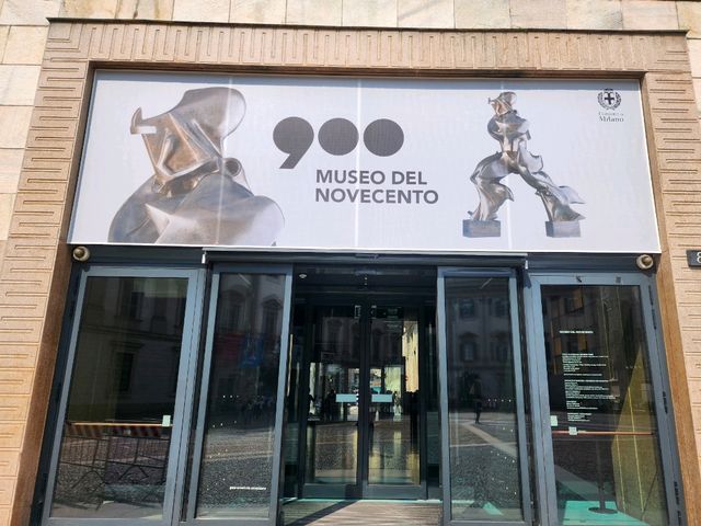 두오모 광장 옆 박물관.. 이탈리아 현대 산업 미술의 시초가 되다.." MUSEO DEL NOVECENTO "