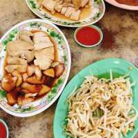 🇲🇾馬來西亞沙巴💯😋美食第一☝🏻🐔味雅雞飯茶餐室 Wiya Chicken Rice Wiya Nasi Ayam Dan Kedai Kopi