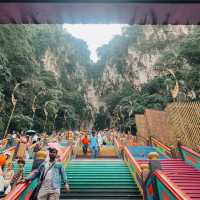 Malaysia’s colorful temples and caves 