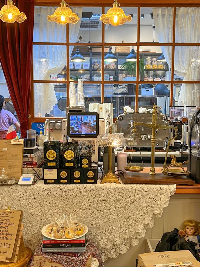 일산속 유럽감성 찻집☕️라테라스드파리✨