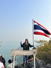 ปีนเขาล้อมหมวกคนเดียวจ้าาา @ประจวบคีรีขันธ์