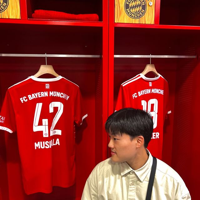 독일을 상징하는 세계적인 축구클럽 바이에른 뮌헨의 홈구장, 알리안츠 아레나⚽️