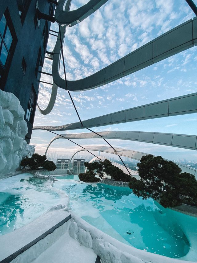 Jacuzzi pods overlooking KL skyline 🥂