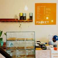 Market cafe