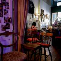 ร้านเล็กๆ ที่เค้กอร่อยแสงออกปาก