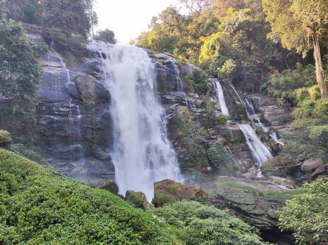 ชมน้ำตกสวยอันดับต้นๆในจังหวัดเชียงใหม่ ⛰️⛰️⛰️