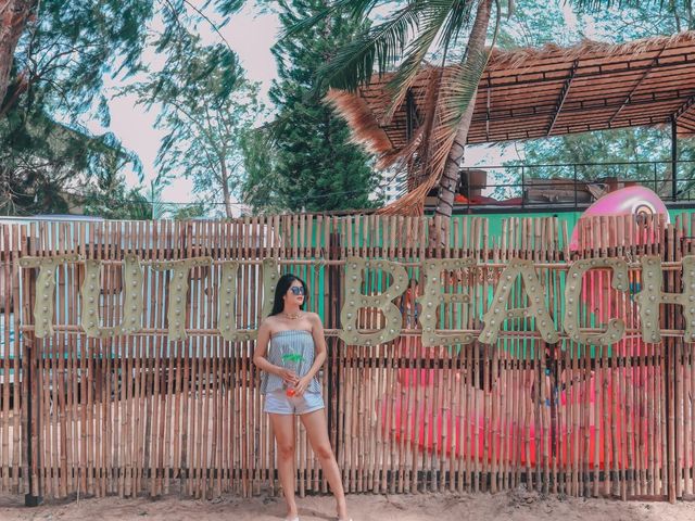 Tutu Beach (ทูทู่บีช) 