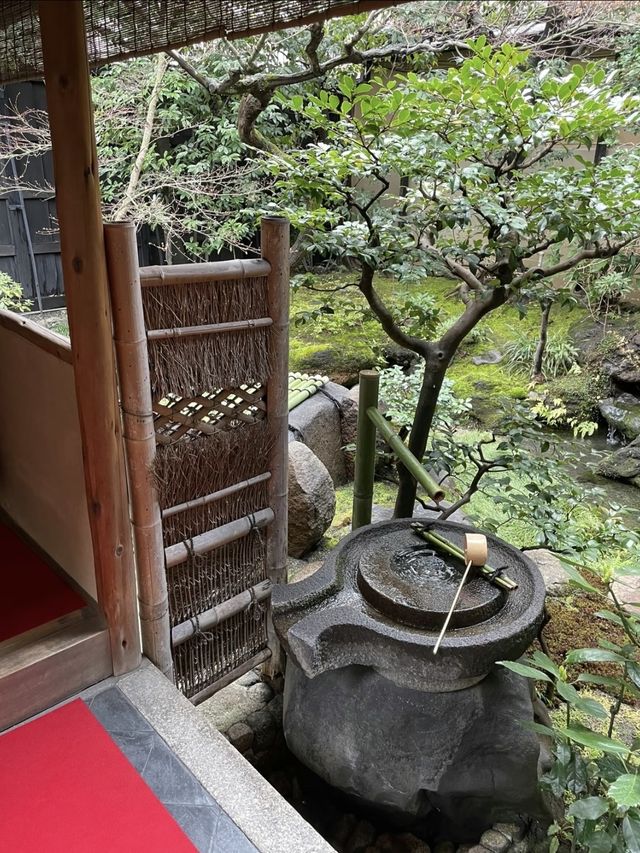 【京都】国の登録有形文化財でいただく美しすぎる"花わらび餅"