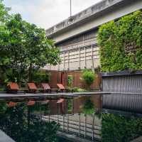 Staycation ใจกลางกรุง ย่านเพลินจิต