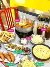 พากินไก่ทอดเกาหลี ต๊อกป๊กกีสุดอร่อยที่สยาม 🍴🫕