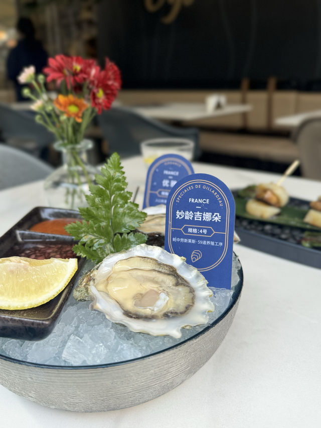 週末來一場微醺的法式約會 💕 生蠔 Bistro