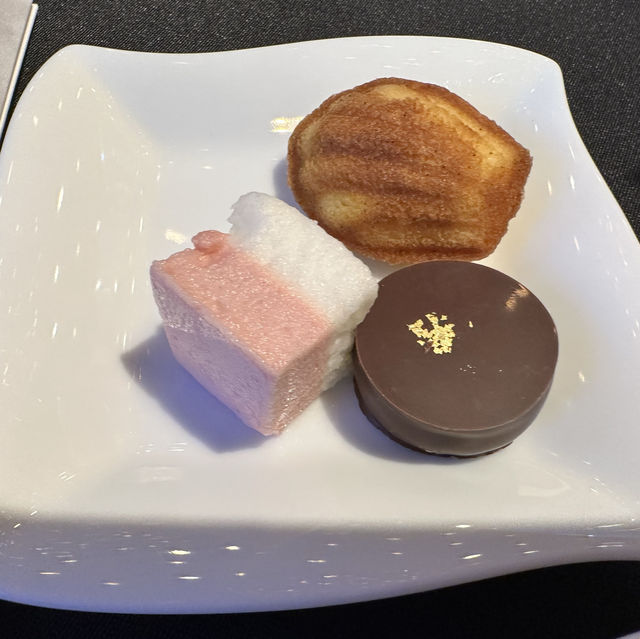5つ星ホテル　ペニンシュラ東京