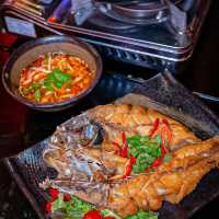 เสือ Ekkamai