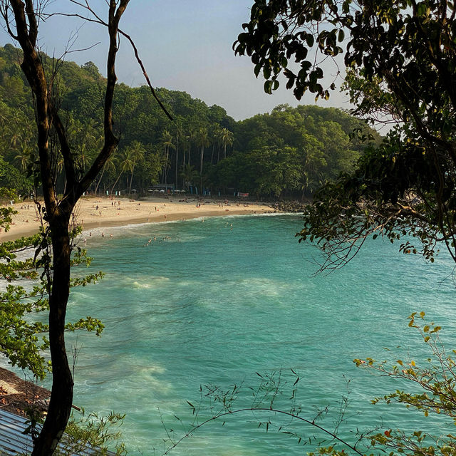 ชายหาดภูเก็ต