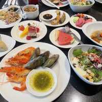 บัฟเฟตต์ seafood มื้อกลางวัน โรงแรมสุขุมวิท