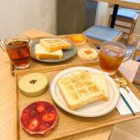 【福岡グルメ】シャーレに入った可愛いディップソース
