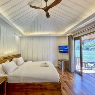 Nongkhiaw The Float House