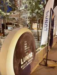 The Lunar Beach House คาเฟ่ริมผา - ชลบุรี