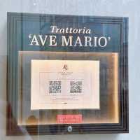 「倫敦Ave Mario餐廳：廚師互動，份量十足」