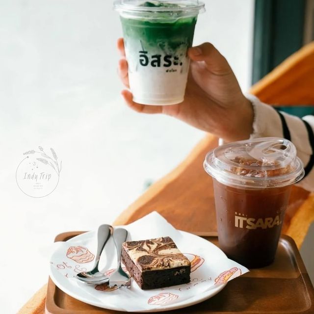 🥧Itsara Coffee Bar ค่าเฟ่ที่อบอุ่นและมีสไตล์
