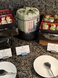 杜拜香格裡拉酒店42樓club lounge：美景，happy hour及早餐服務水準之上