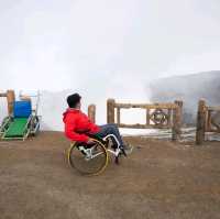 เข็นวีลแชร์ขึ้นภูเขาไฟ Kawah ijen