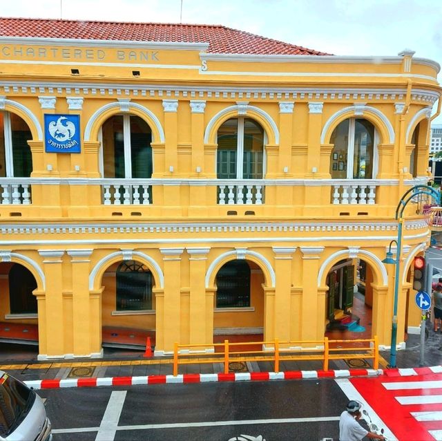 ชมเมืองเก่าภูเก็ต สถาปัตยกรรมแบบชิโน-โปรตุกีส 