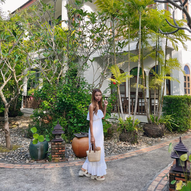 ที่พักสไตล์บ้านสวนติดทะเล 🌴🌼 บ้านอิ่มสุข รีสอร์ท
