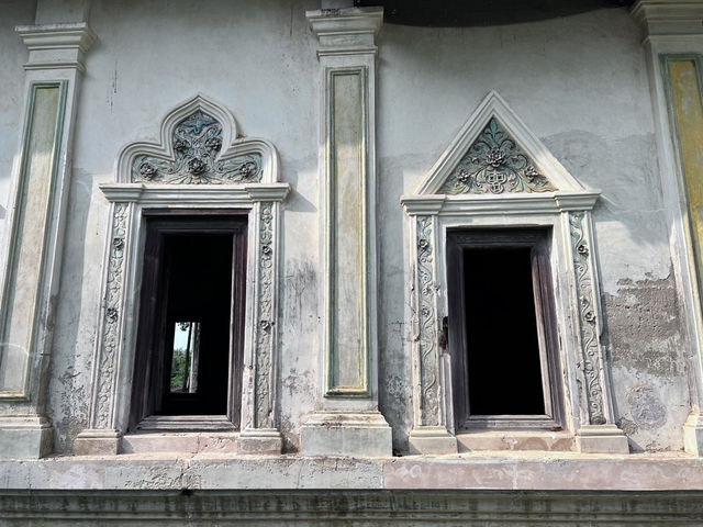 อุโบสถ (เก่า) วัดราชบัลลังก์ อายุกว่า 300 ปี