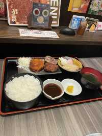 兵庫　明石にある焼肉屋のハンバーグランチ🍖