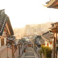 Discover Traditional Korean Living at Bukchon Hanok Village