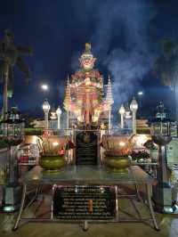 เดินเที่ยวถนนคนเดินไหว้ศาลหลักเมืองเมืองอุดร