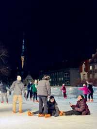 WINTER MAGIC ON ICE : YOUR GUIDE TO THE BEST SKATING RINK EXPERIENCE  