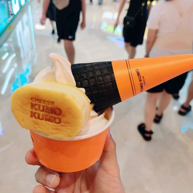 🌆 【一芳城】美食x書x香丨完美結合 🍦📚