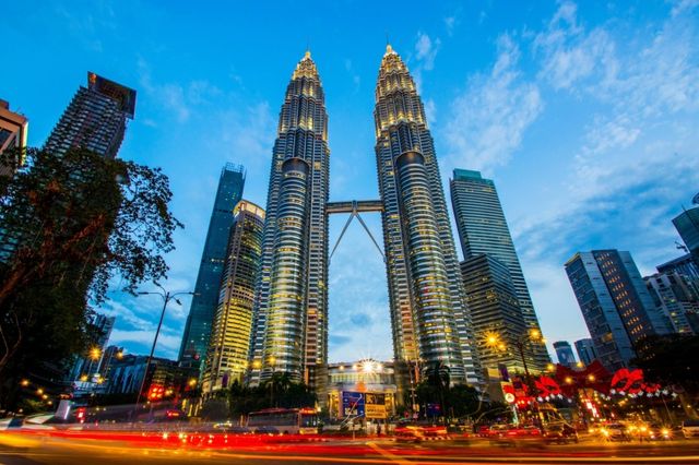 Malaysia: A Fusion of Flavors, Landscapes, and Warmth