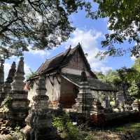 วัดลาดศรัทธาราม จังหวัดเพชรบุรี