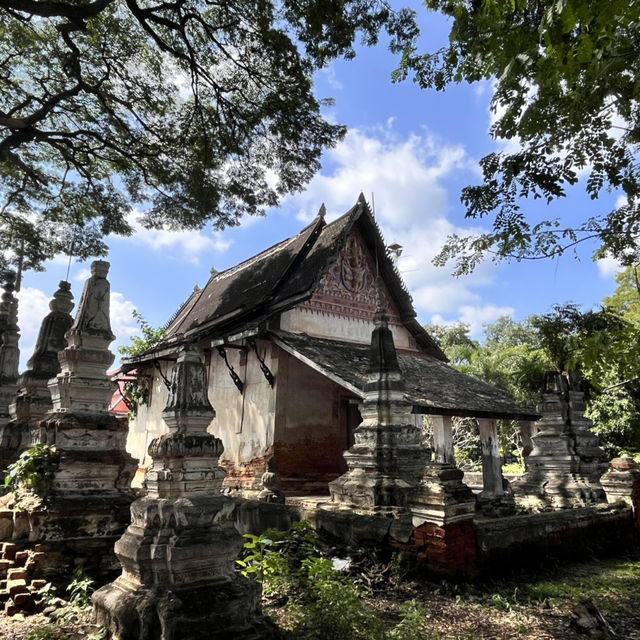 วัดลาดศรัทธาราม จังหวัดเพชรบุรี