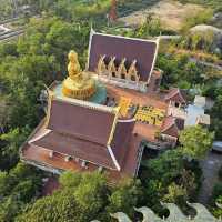 ไหว้พระขอพรกับมังกร ที่วัดสามพราน
