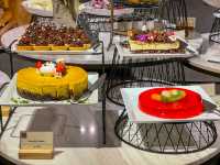 บุฟเฟต์มื้อเย็น ที่  S31 Sukhumvit Hotel