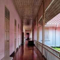 泰國叻丕_พิพิธภัณฑ์สถานแห่งชาติราชบุรี叻丕國家博物館_粉紅精緻博物館