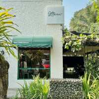 Cozy Coffee Haven at Little Contrast Bogor