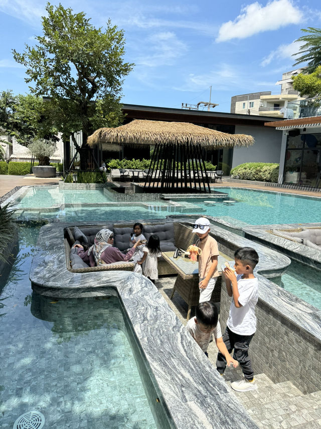 KIDS FRIENDLY HOTEL IN HATYAI 