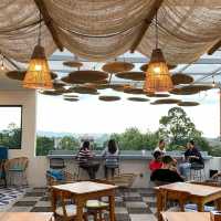 Who would have thought that in Maguwo there would be a rooftop coffee & eatery that had such a beaut