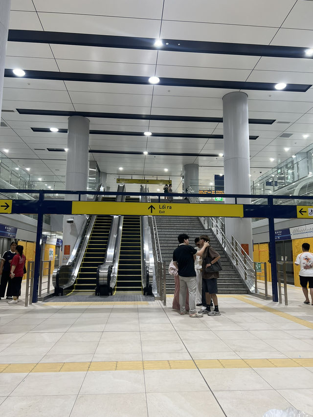 The first metro ever in Saigon🤩
