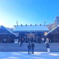 北海道旅遊😍北海道神宮🥳品嚐神宮茶屋馳名牛乳雪糕和福餅😋