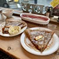 Authentic French-style crepes🇫🇷