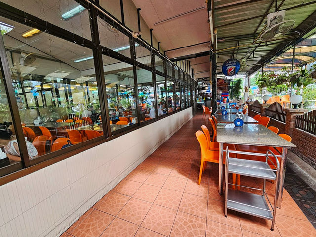 ร้านกุ้งเพื่อนแพรว - กุ้งเผารสเด็ดอยุธยา