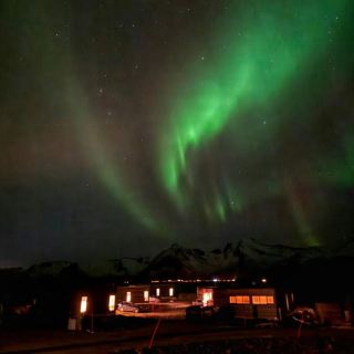 The universe is calling ⚡️Northern light in Svolvær, Norway 🇳🇴 